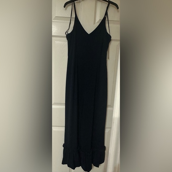NWT Gianni Bini Navy Romper - Picture 3 of 5